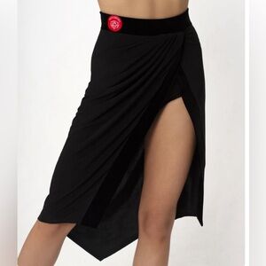 Primabella Latin Ballroom Skirt Plis NWT Medium